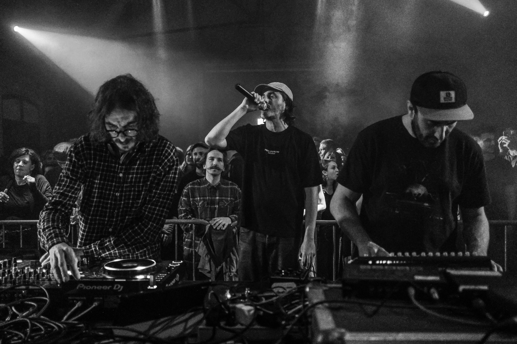 Stand High Patrol en concert à l’Antipode le Ven 12 fév